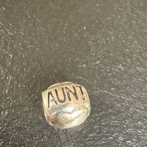Silver Aunt Charm Bead